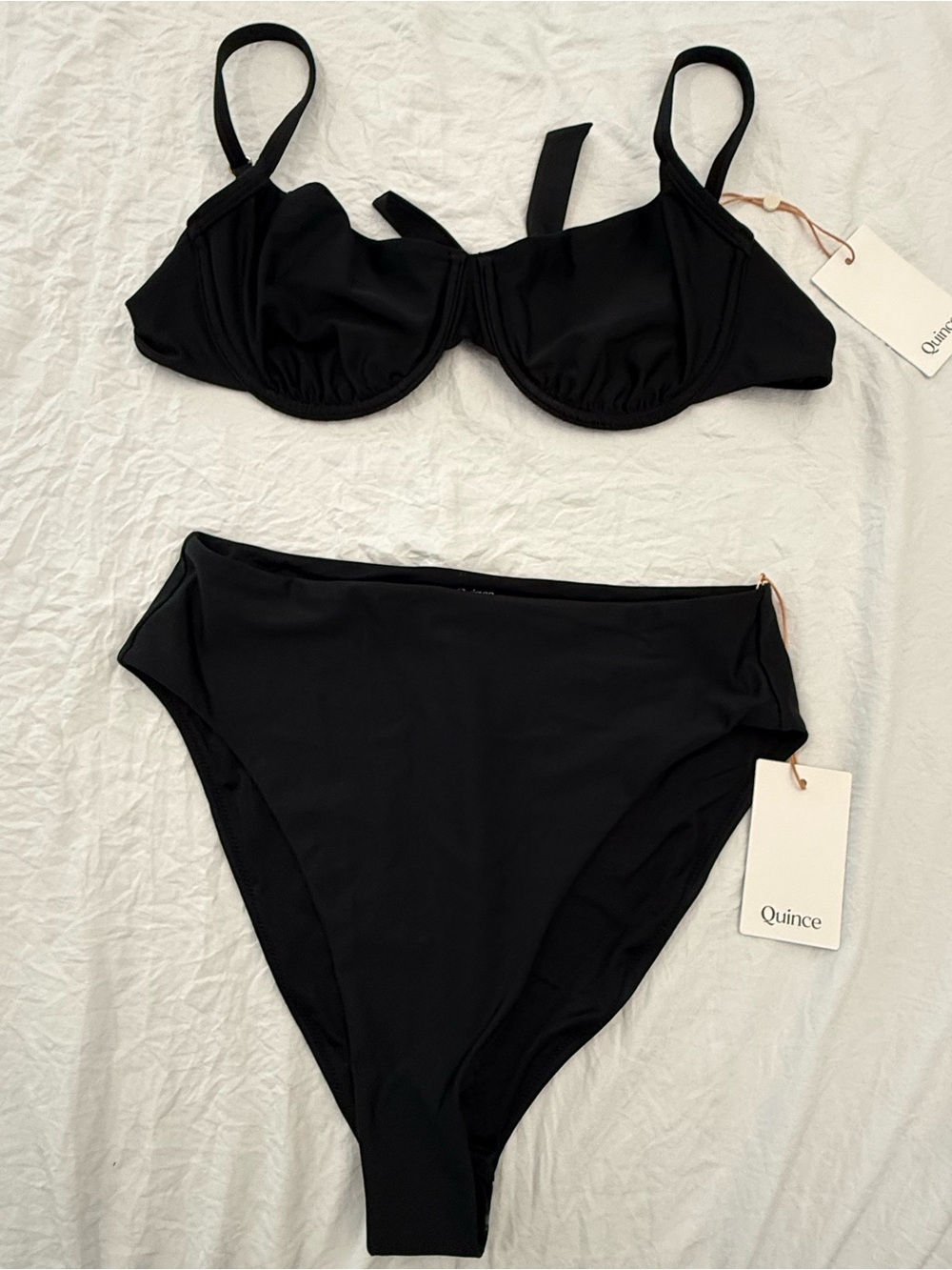Quince Black Underwire Bikini Set - Picture 5 of 6